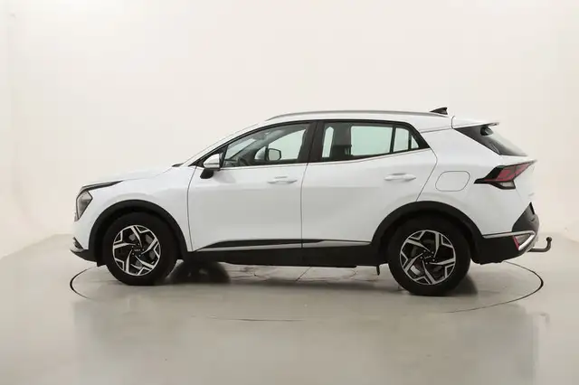 Kia Sportage view 2