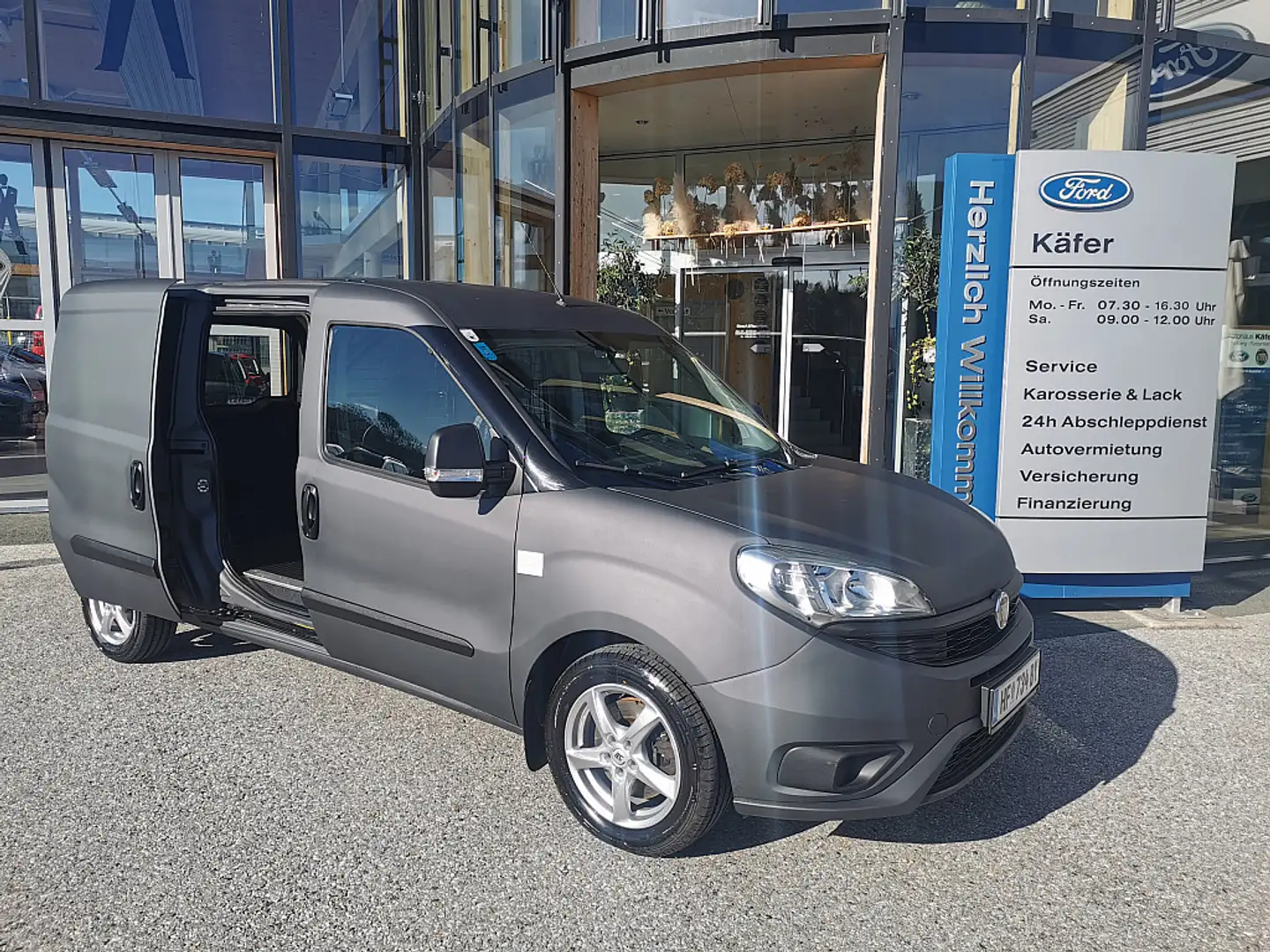 Fiat Doblo Cargo Maxi Kastenwagen 1,2l MultiJet Diesel 90P... Grau - 2