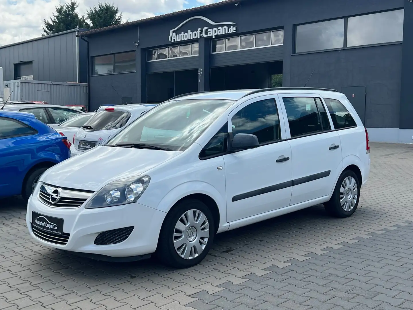 Opel Zafira Zafira B Selection 110 Jahre/7Sitzer/Klima/2.Ha Weiß - 1