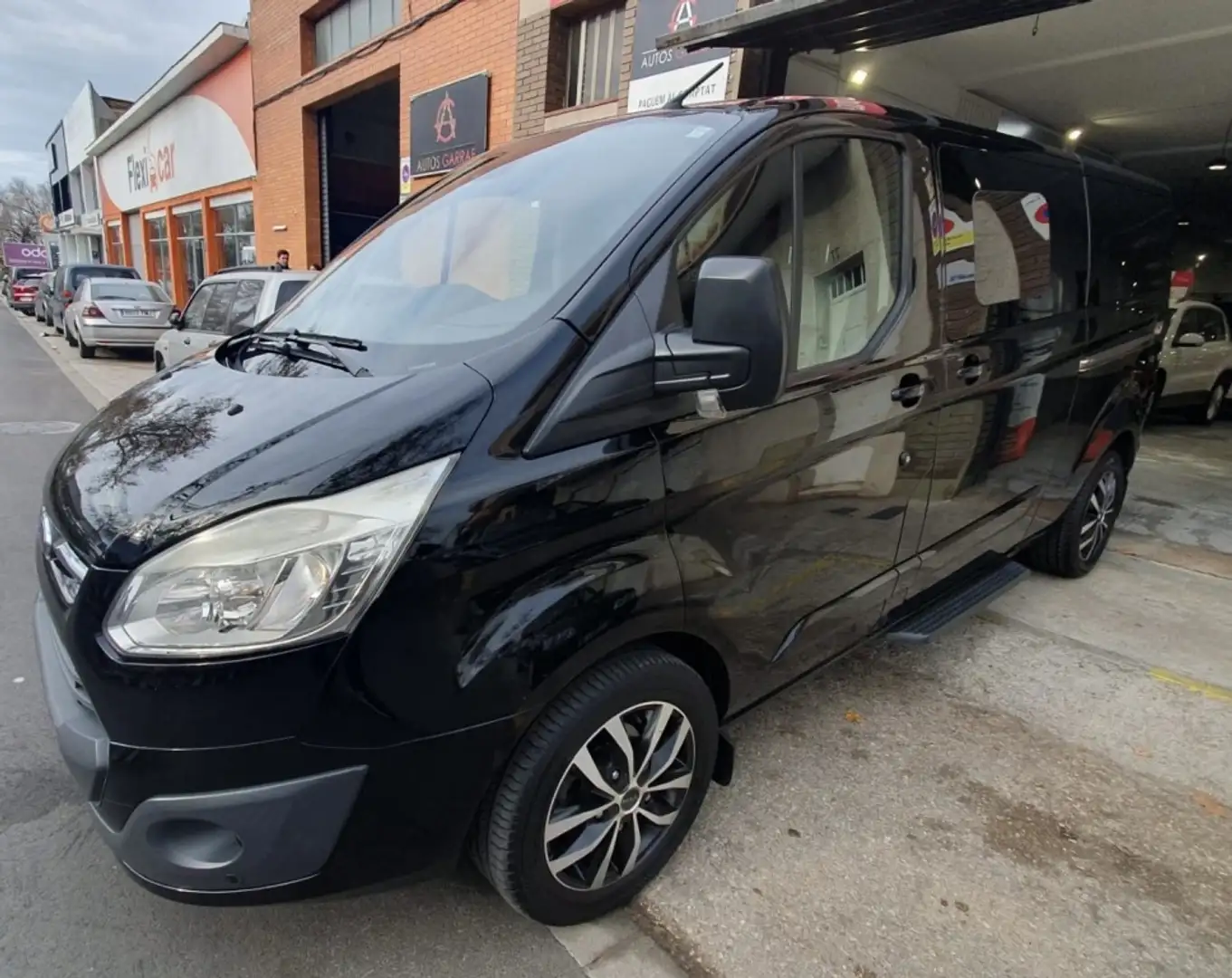 Ford Tourneo Custom 2.0TDCI Titanium 170 Noir - 2