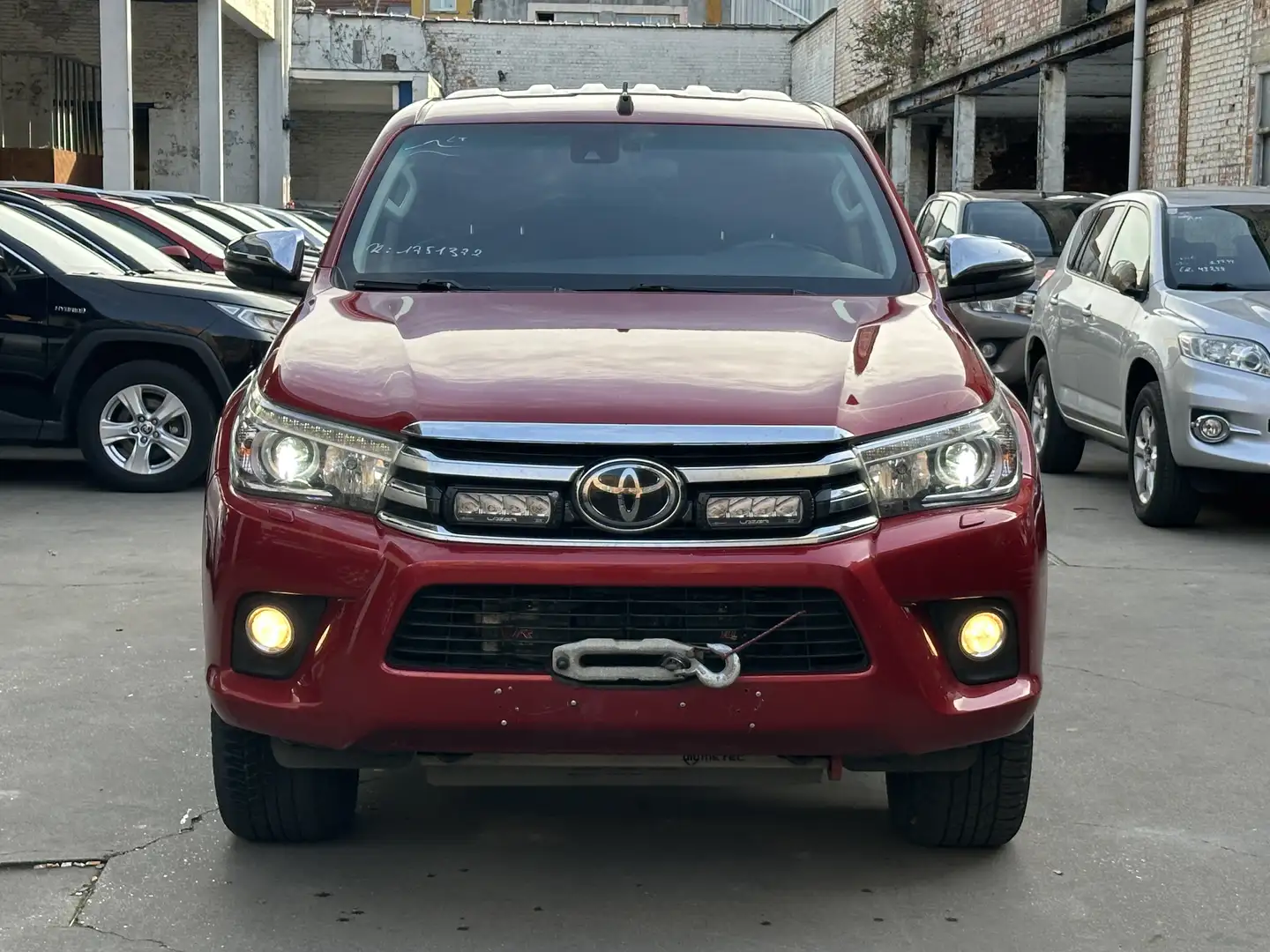 Toyota Hilux 2.4 D-4D 4WD Limited - 1