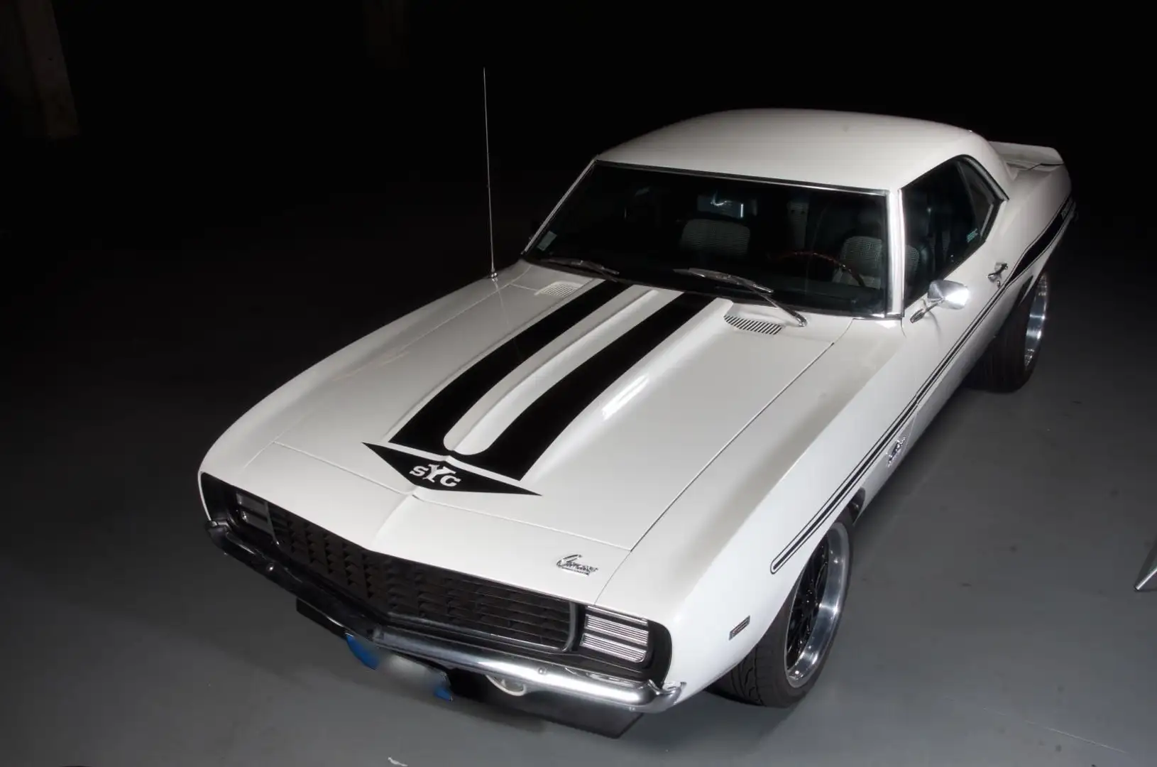 Chevrolet Camaro YENKO/SC Recreation 454 Tremec 5-speed White - 2