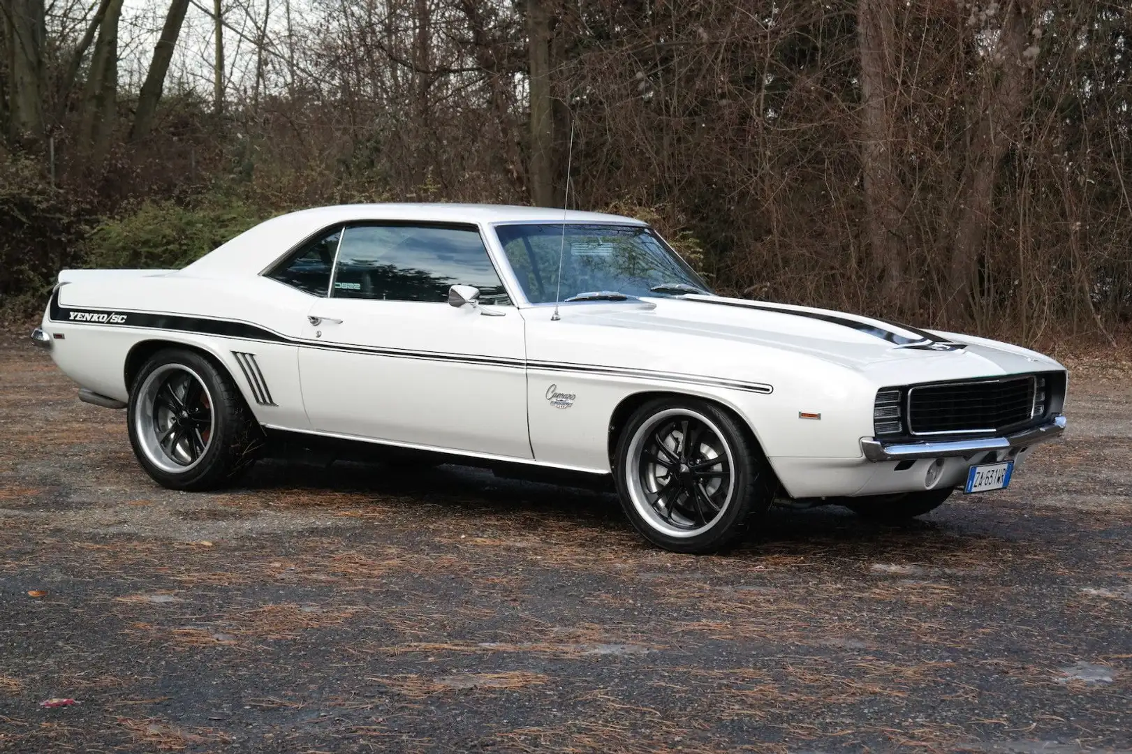 Chevrolet Camaro YENKO/SC Recreation 454 Tremec 5-speed Blanc - 1