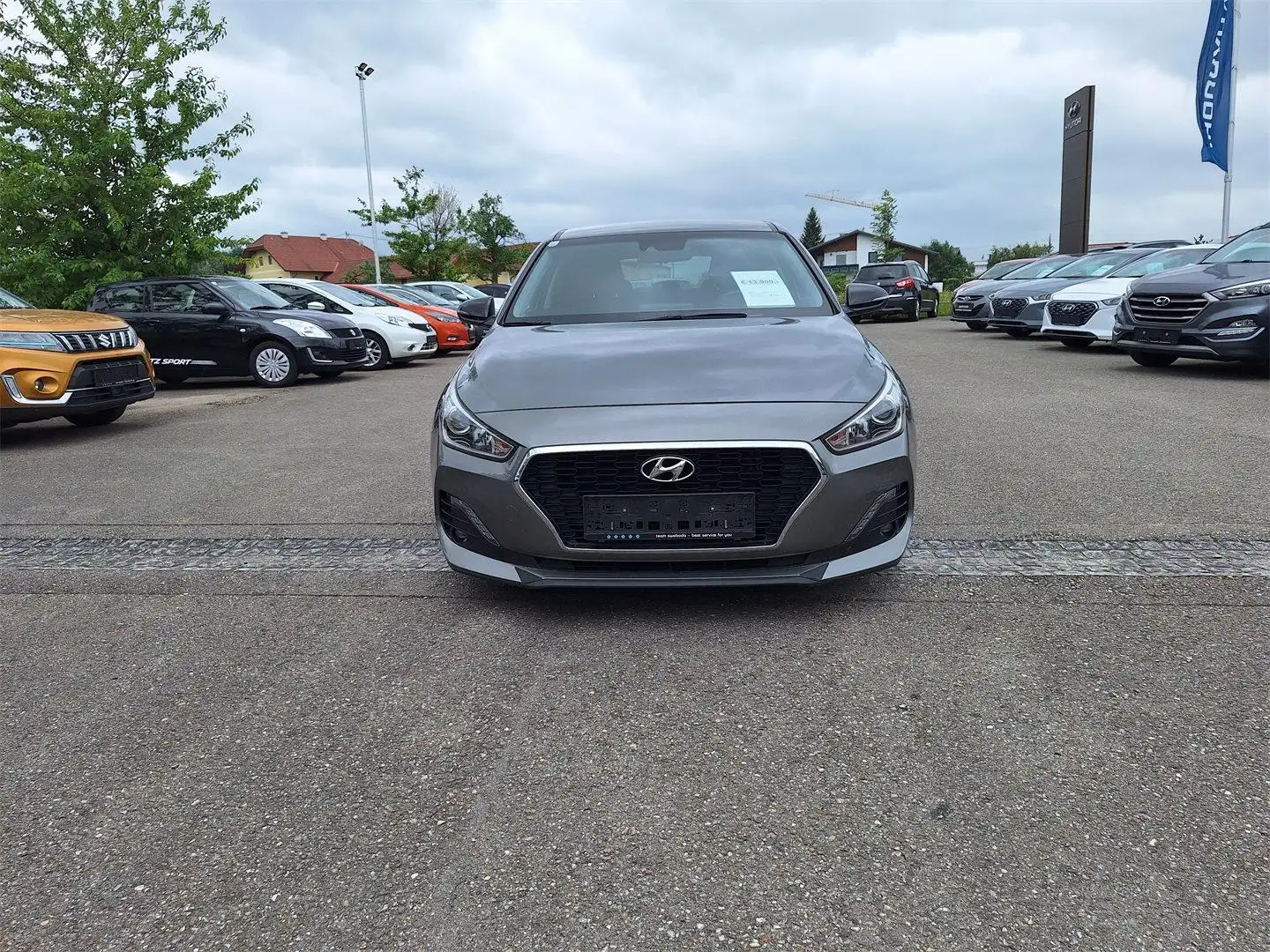 Hyundai i30 1,0 T-GDi Level 3 Plus Grau - 2
