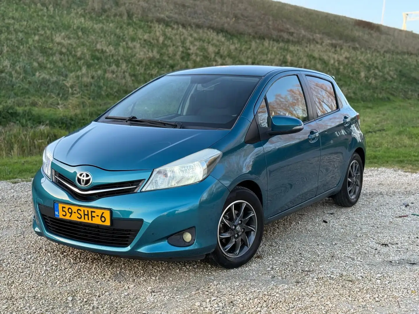 Toyota Yaris 1.0 VVT-i Aspiration|Airco|Camera|NAP Vert - 1