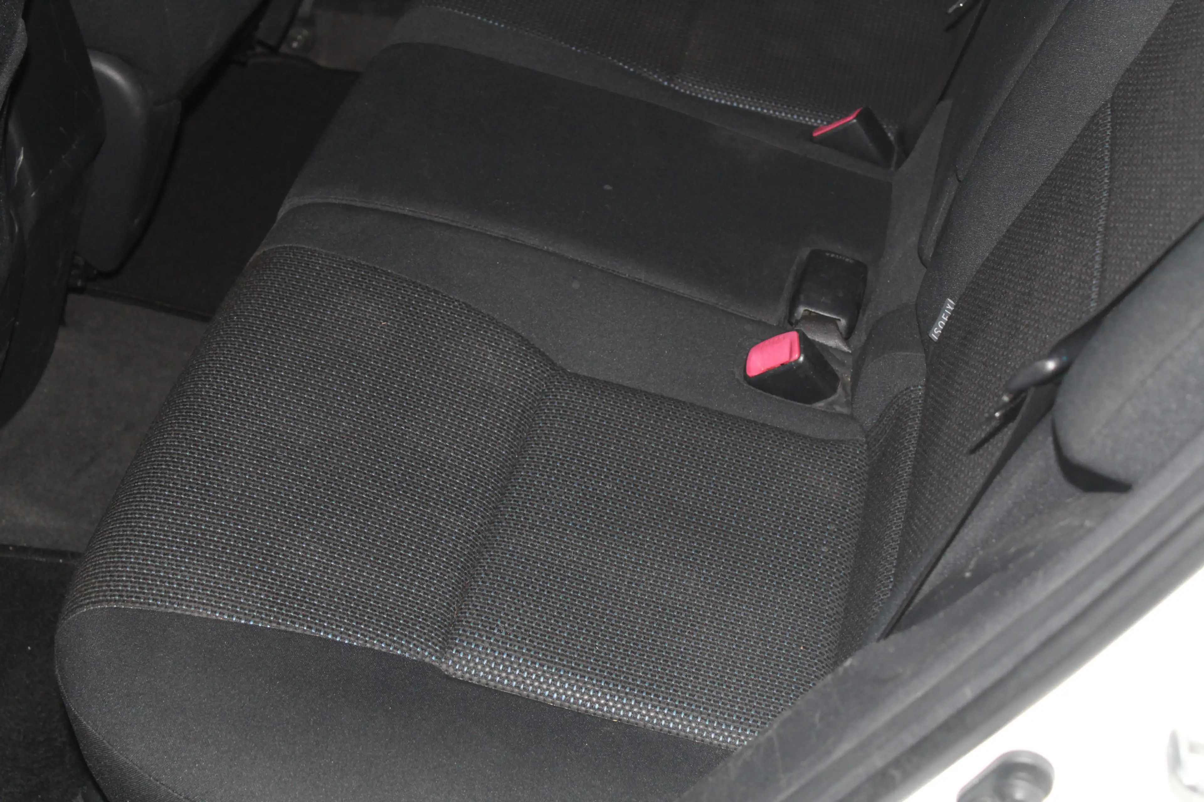 Toyota Auris 1.8 Full Hybrid Dynamic Business l CRUISE CONTROLE — photo 9