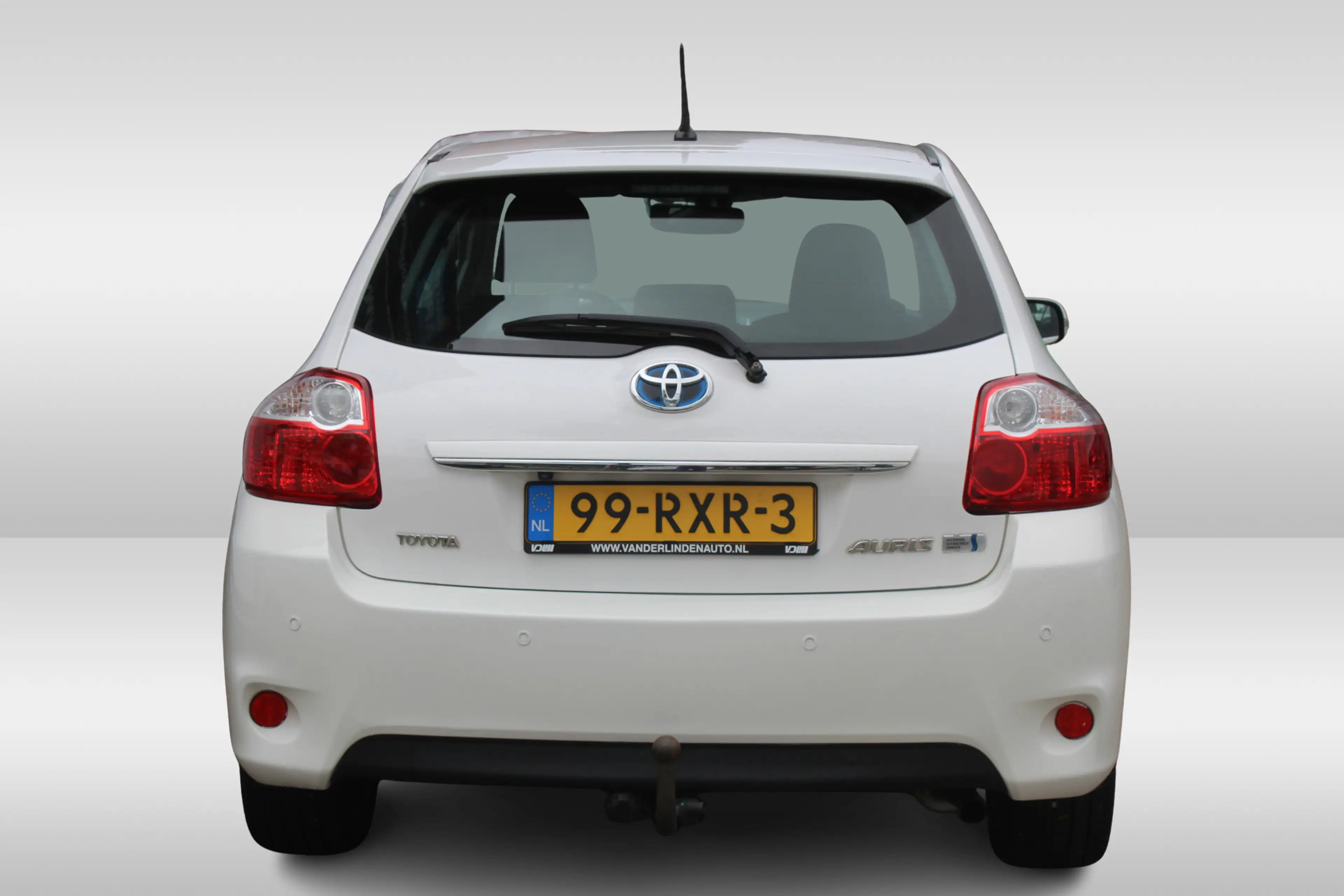 Toyota Auris 1.8 Full Hybrid Dynamic Business l CRUISE CONTROLE — photo 20
