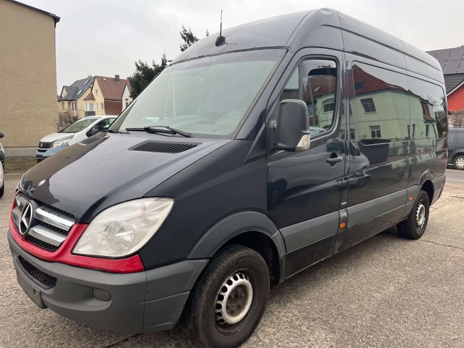 Second hand Mercedes Benz Sprinter 
