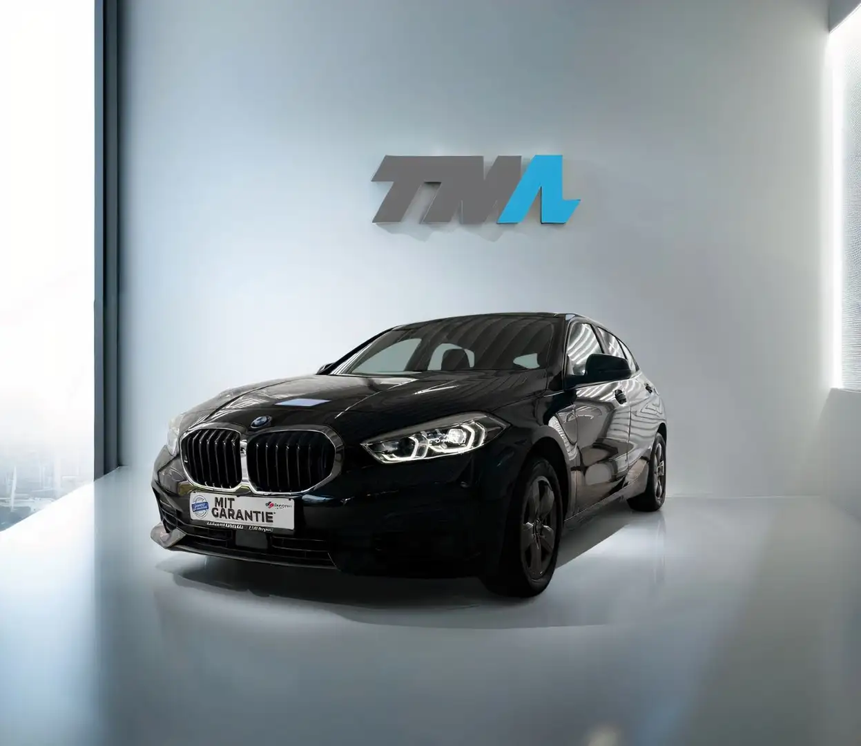 BMW 118 i Aut. Metallic Hi-Fi Unfallfrei Schwarz - 2