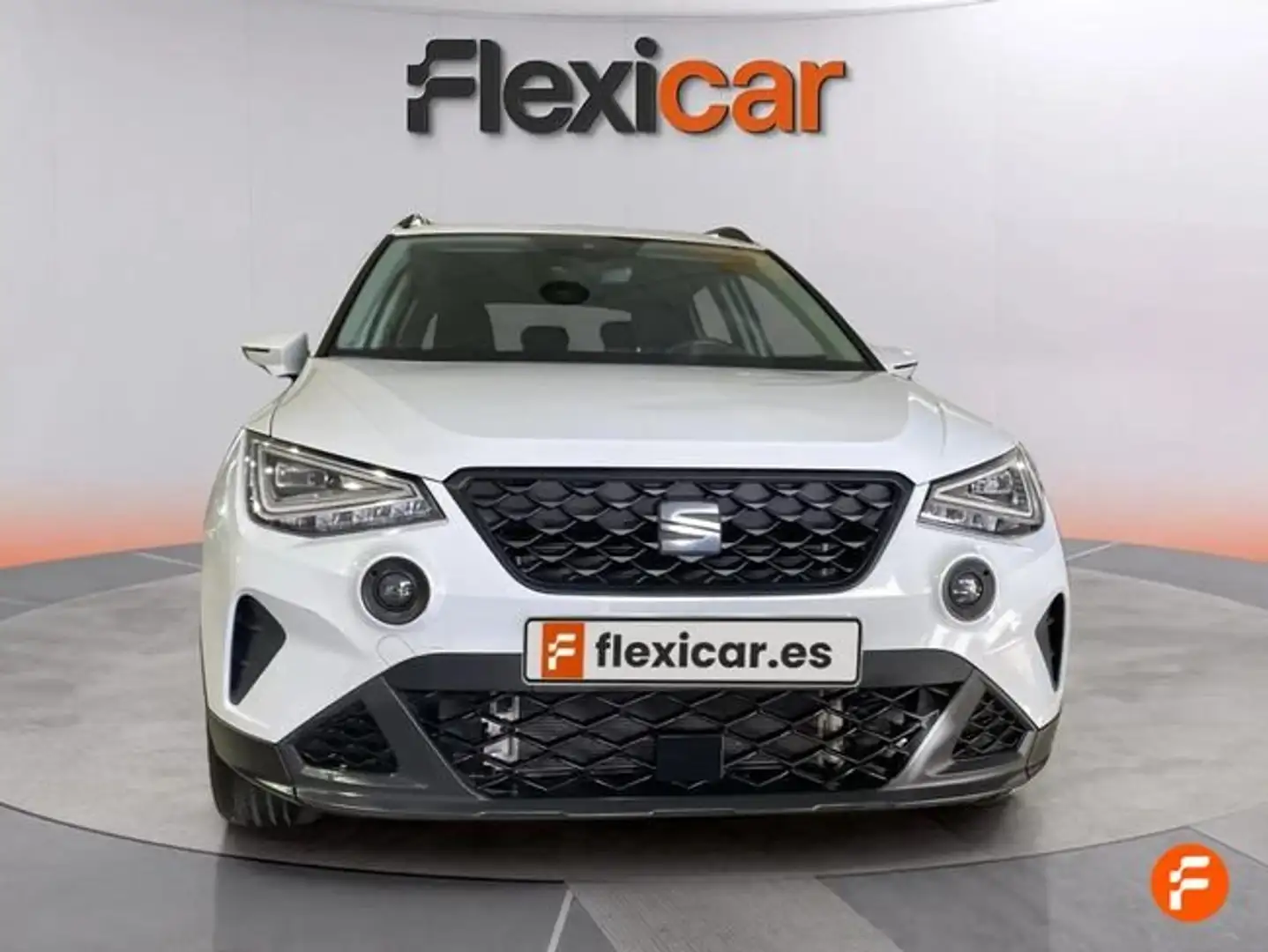 SEAT Arona 1.0 TSI 85kW (115CV) DSG Style XL Blanco - 2