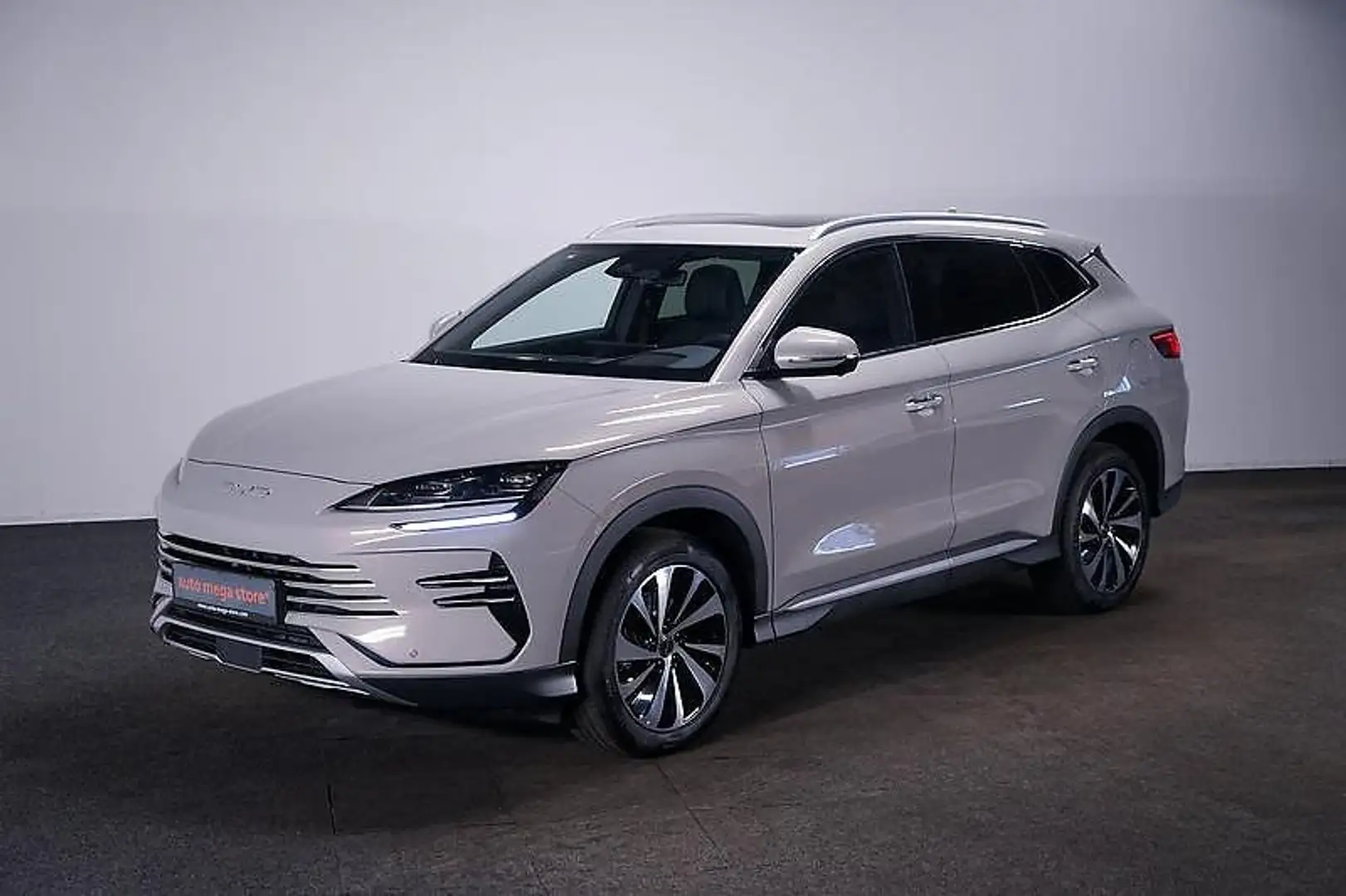 BYD Seal U Wärmepumpe/11kw OBC/125km E Reichweite Beige - 1