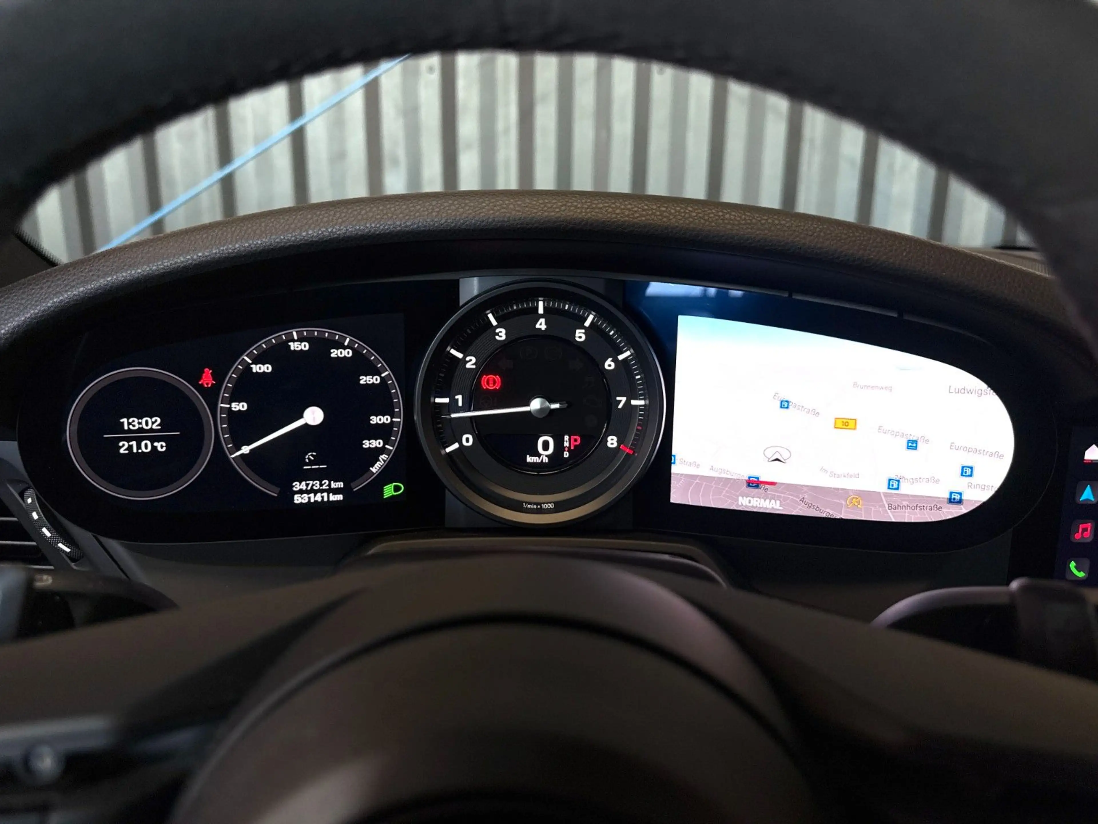 Porsche 992 911 Carrera (Approved|Sportabgasanlage|CarPlay) — photo 11