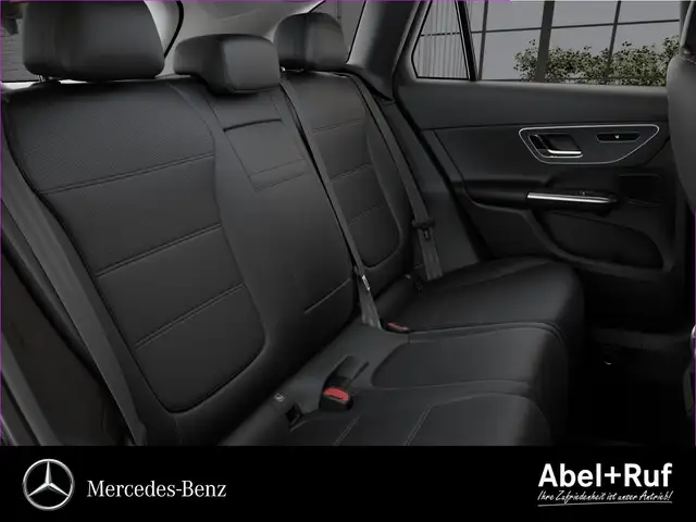 Mercedes-Benz GLC view 9