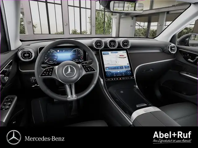 Mercedes-Benz GLC view 7