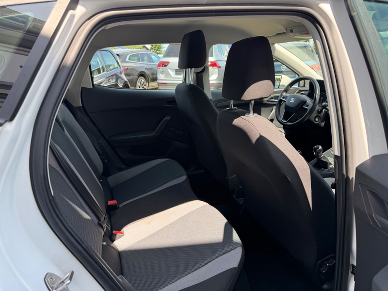 SEAT Ibiza Style — photo 12