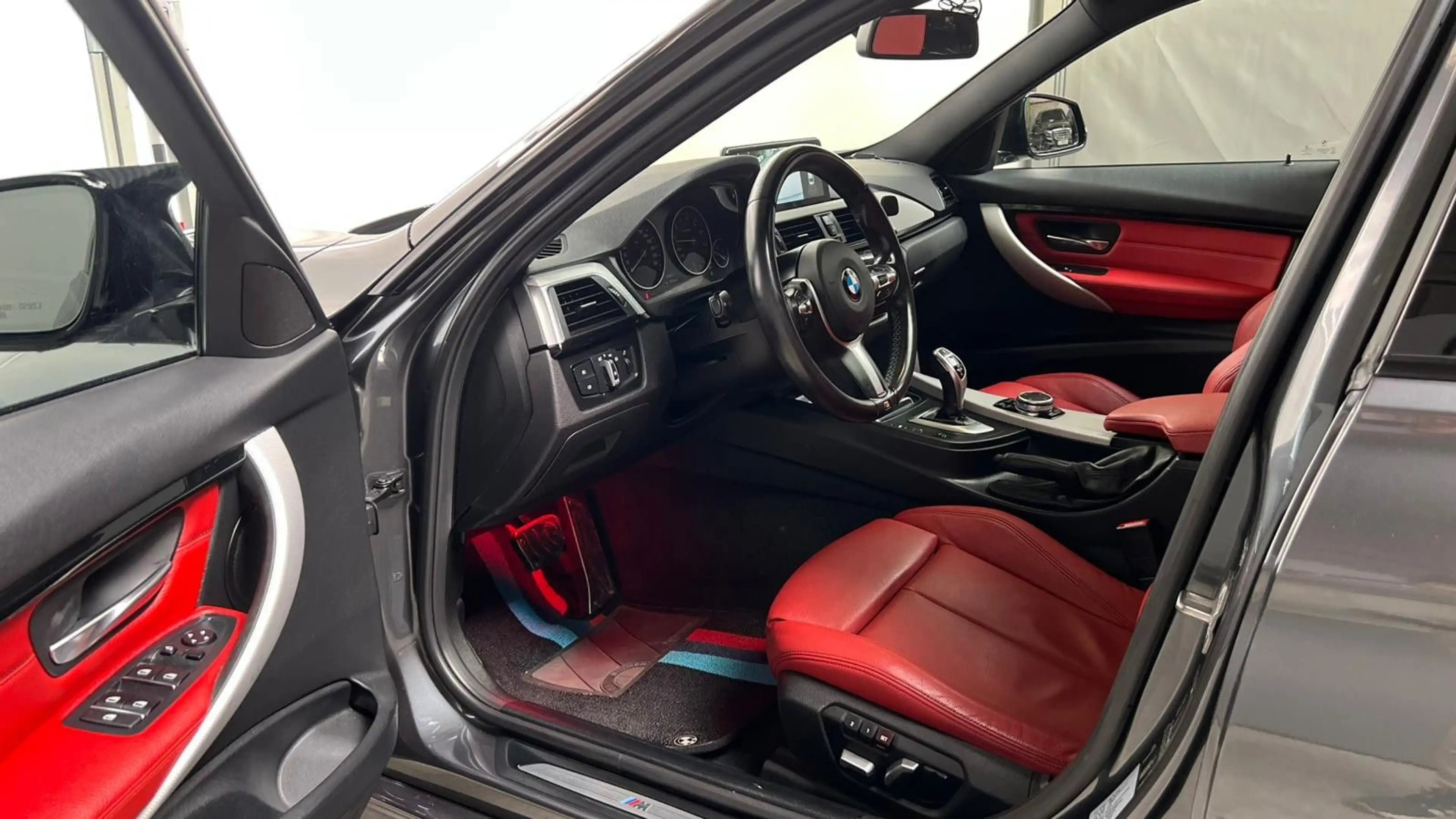BMW 328 i 330i M Sport Line Leder LED HUD F30 LCI — photo 12