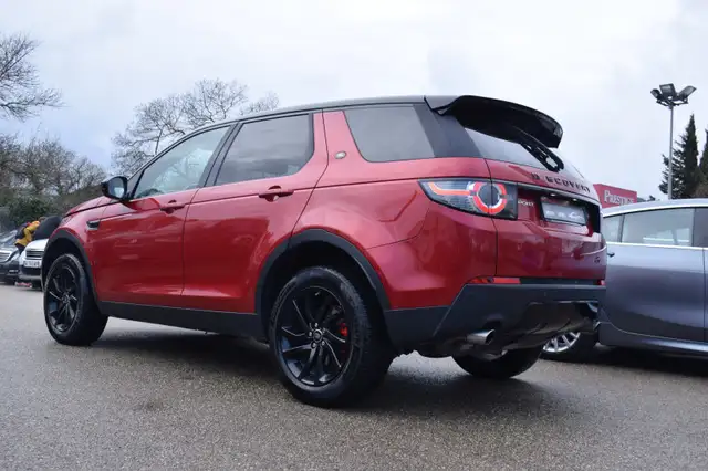 Land Rover Discovery Sport view 11