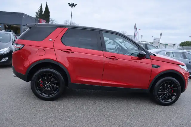 Land Rover Discovery Sport view 10