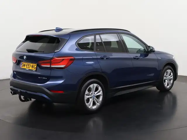 BMW X1 view 6
