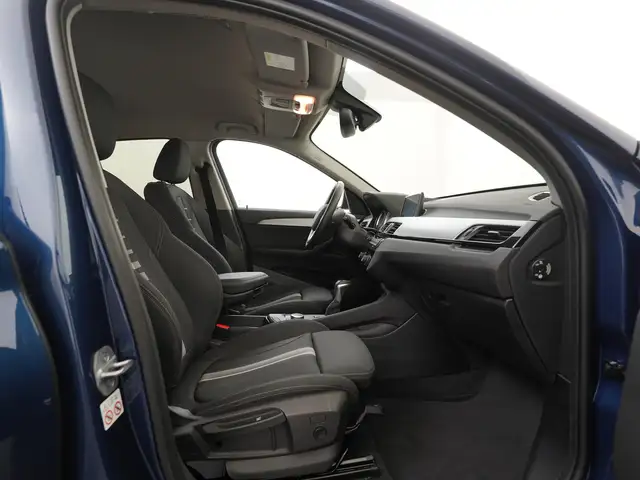 BMW X1 view 3