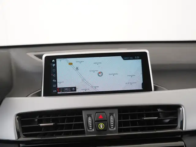 BMW X1 view 16