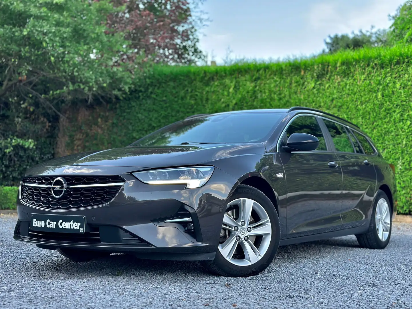 Opel Insignia Sports Tourer 1.5d Aut. Gris - 2