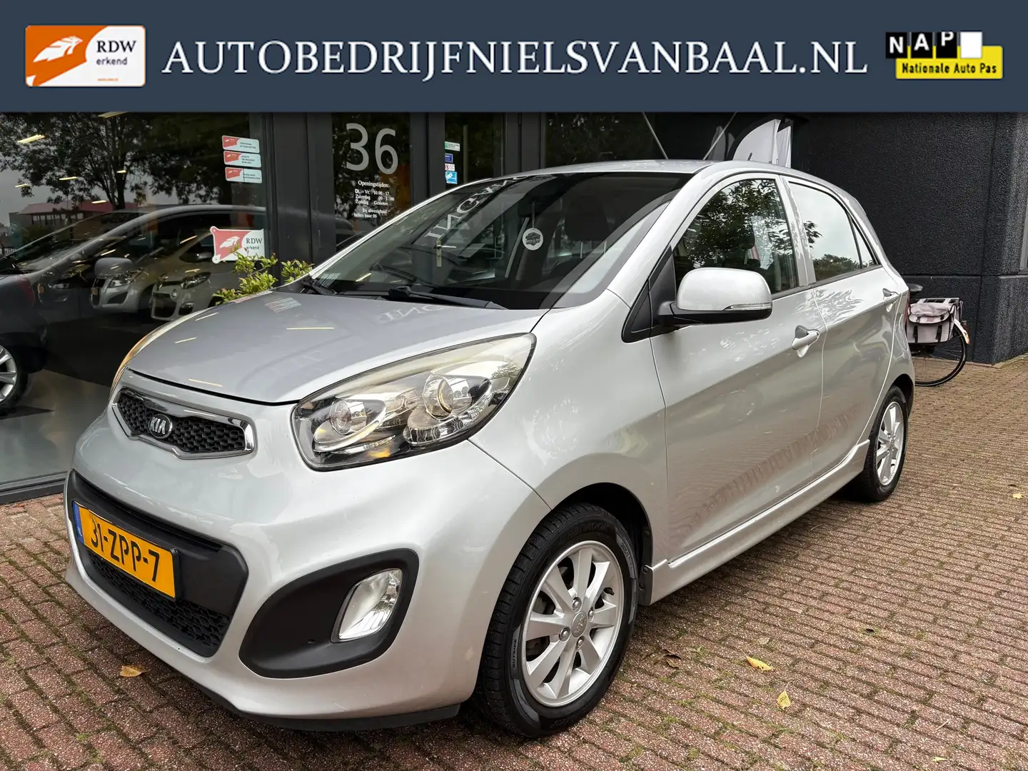 Kia Picanto 1.2 CVVT ISG Plus Pack 5Drs/Airco/108Dkm NAP! Gris - 1