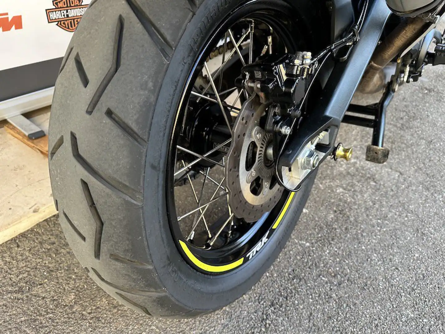 Benelli TRK 702 X - 2