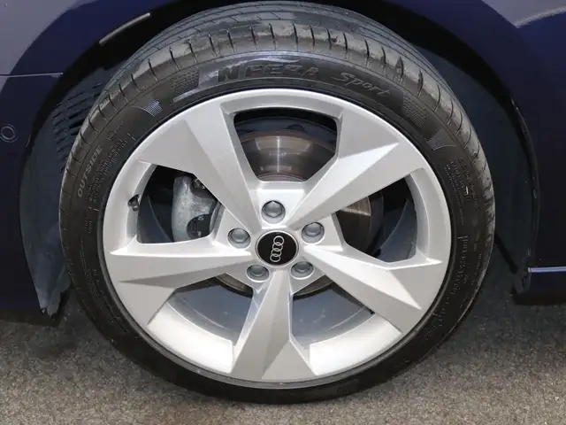 Audi A3 view 9