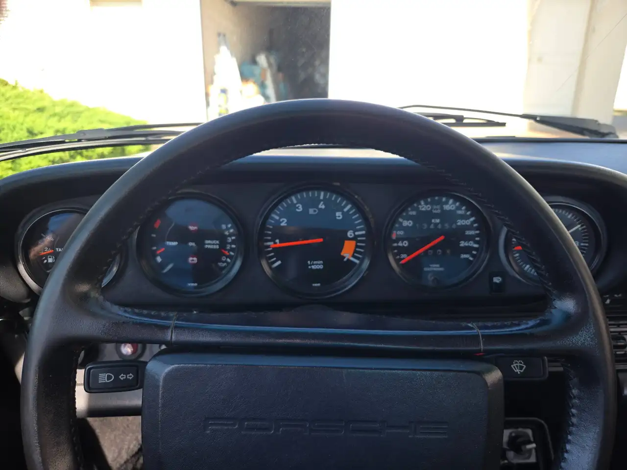 Porsche 911 3200 Carrera, foto 1