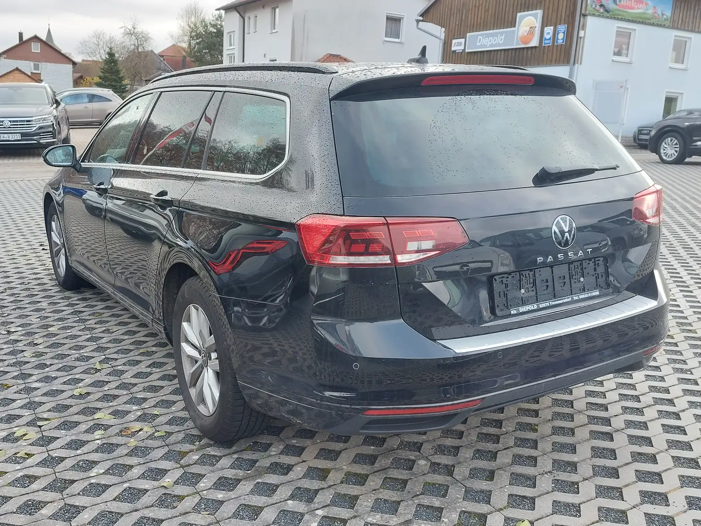 Volkswagen Passat Variant Passat Variant 1.5 TSI OPF Business "AHK" Schwarz - 2