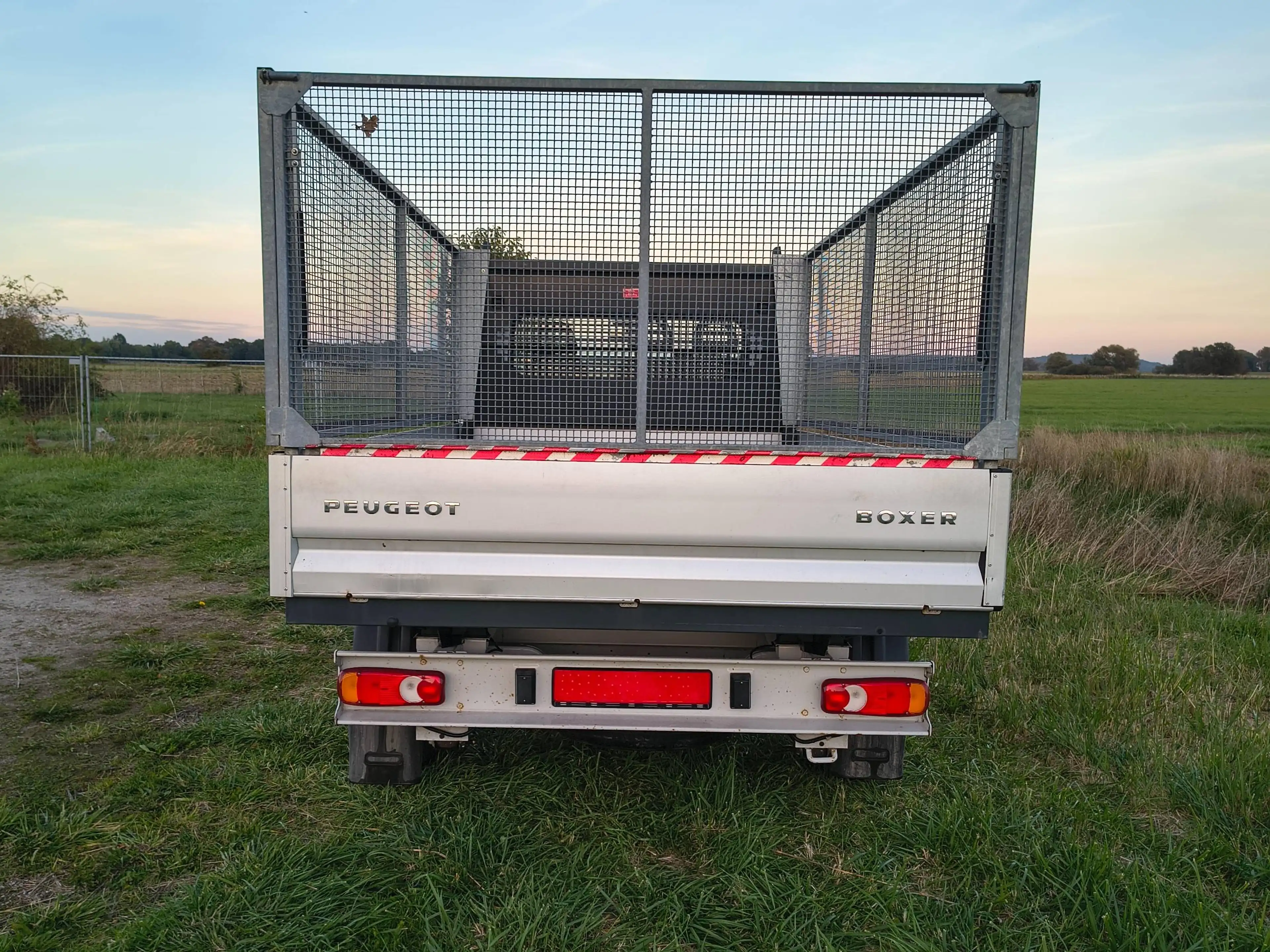 Peugeot Boxer 333 L3 BlueHDi 140 Stop — photo 4