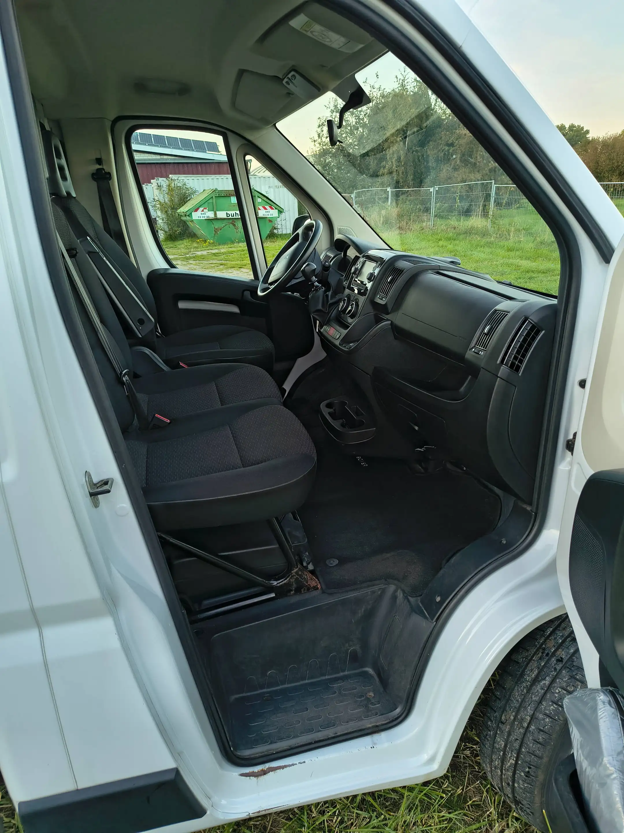 Peugeot Boxer 333 L3 BlueHDi 140 Stop — photo 12