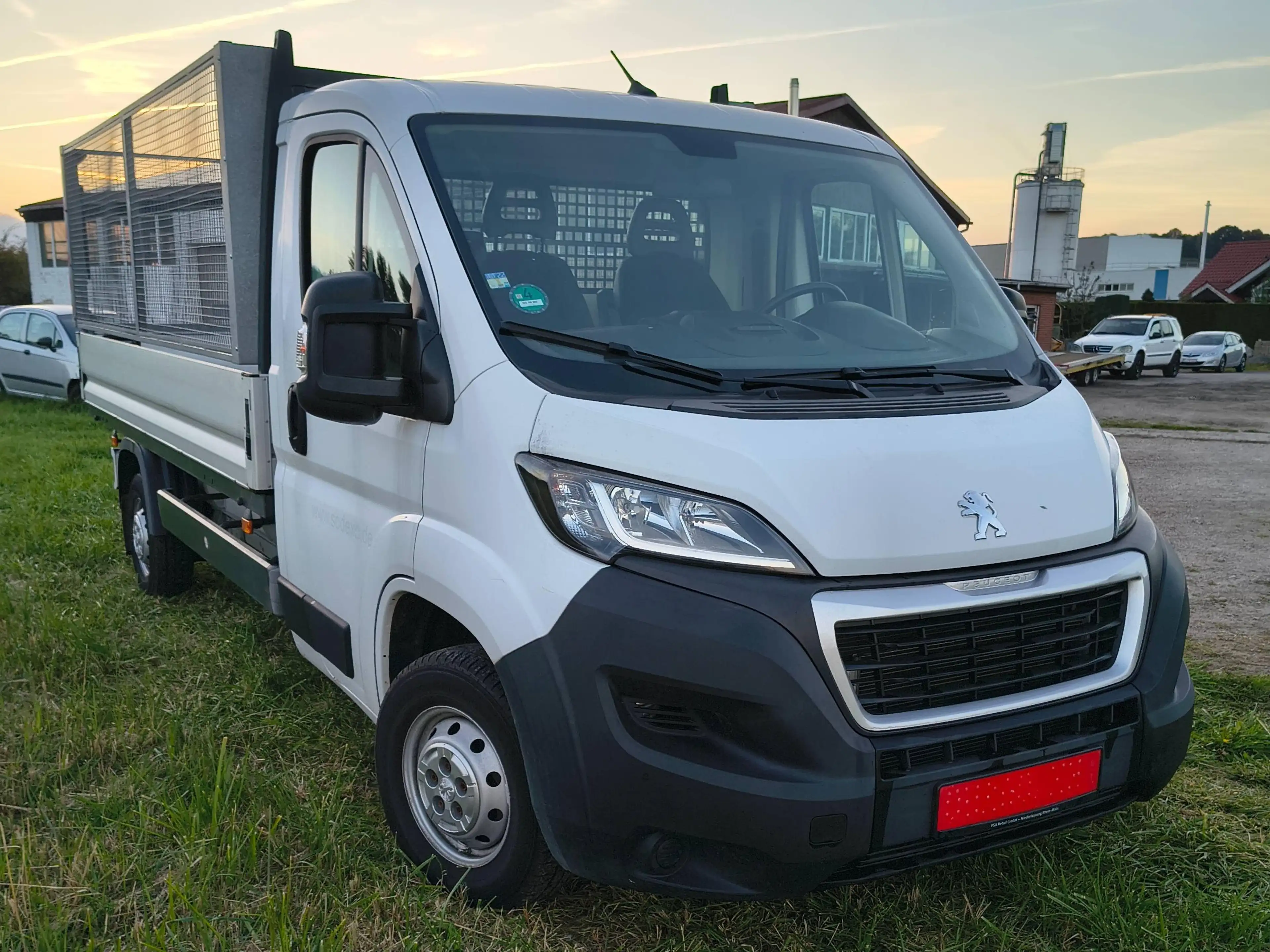 Peugeot Boxer 333 L3 BlueHDi 140 Stop — photo 9