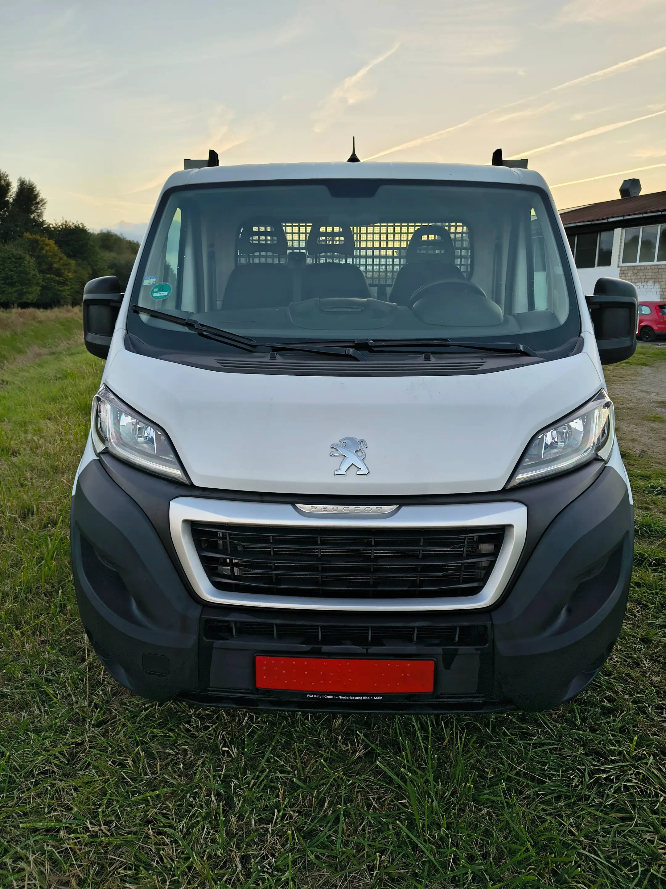 Peugeot Boxer 333 L3 BlueHDi 140 Stop — photo 8