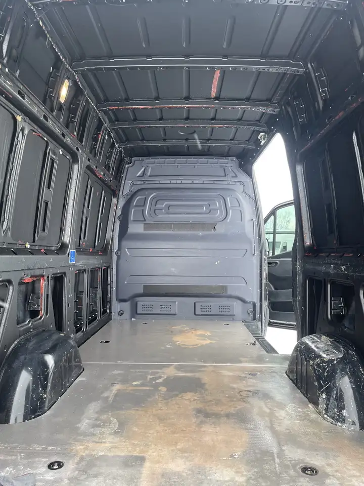 Mercedes-Benz Sprinter снимка Mercedes-Benz Sprinter