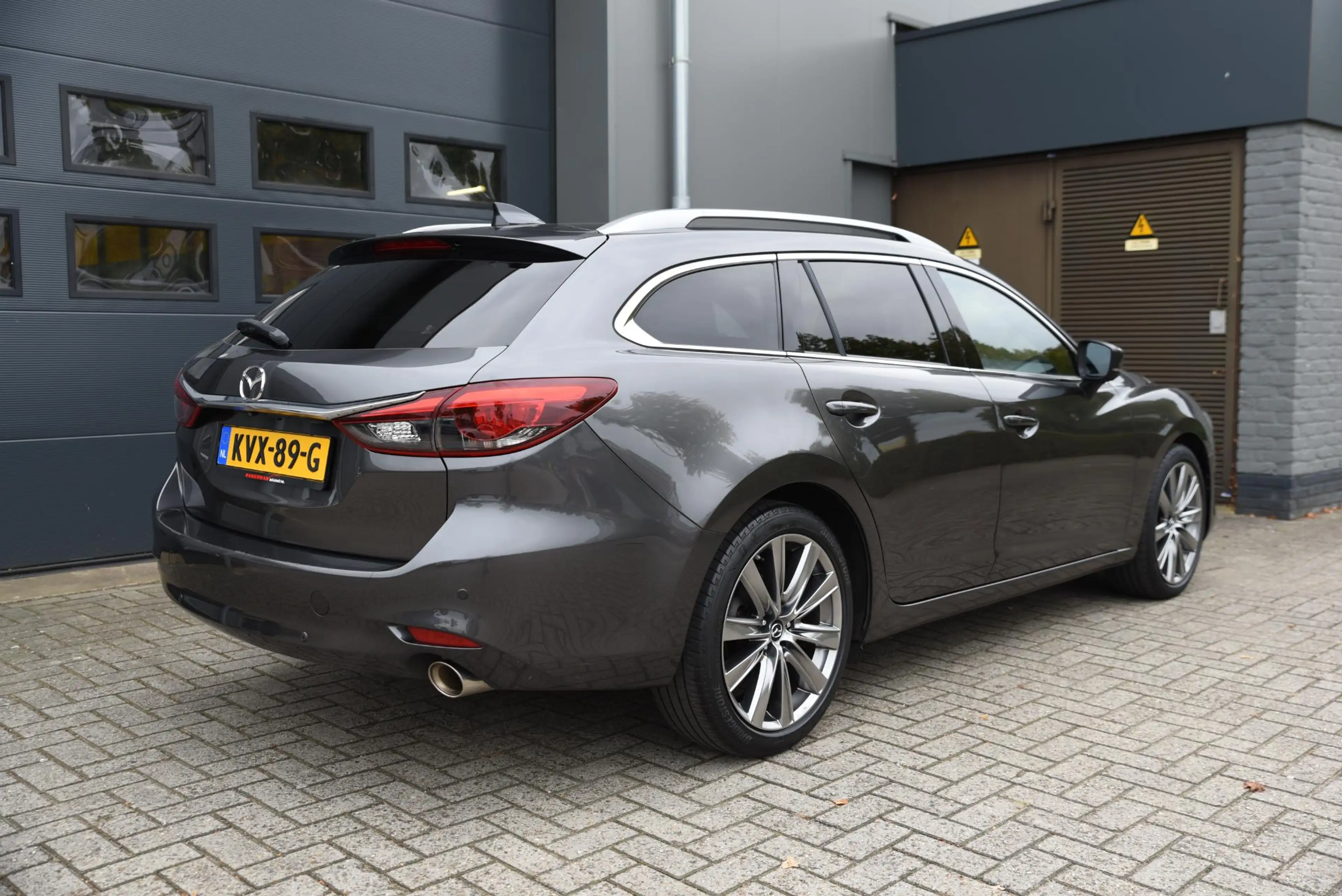 Mazda 6 Sportbreak 2.5 SkyActiv-G 194 Signature — photo 24