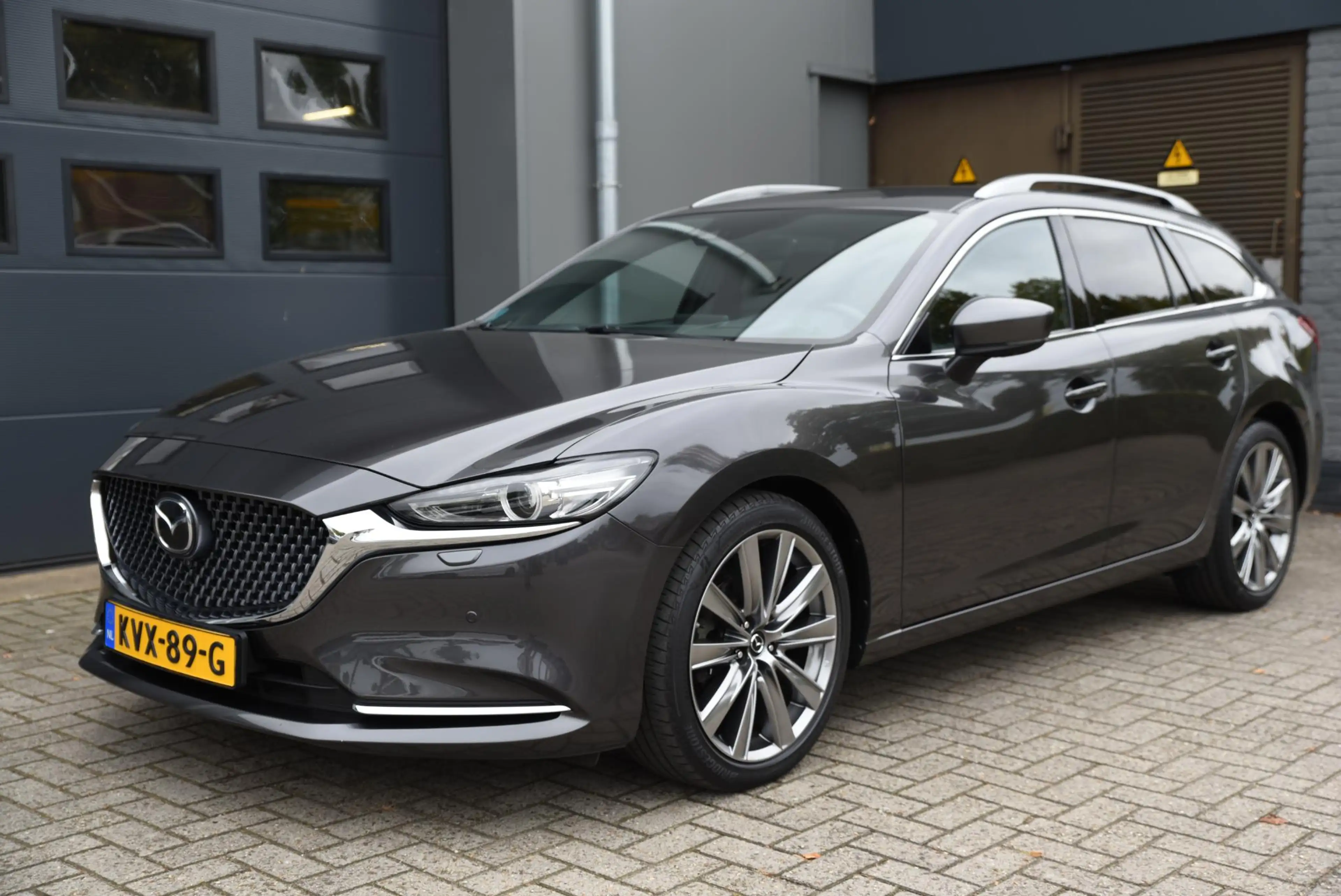 Mazda 6 Sportbreak 2.5 SkyActiv-G 194 Signature — photo 12