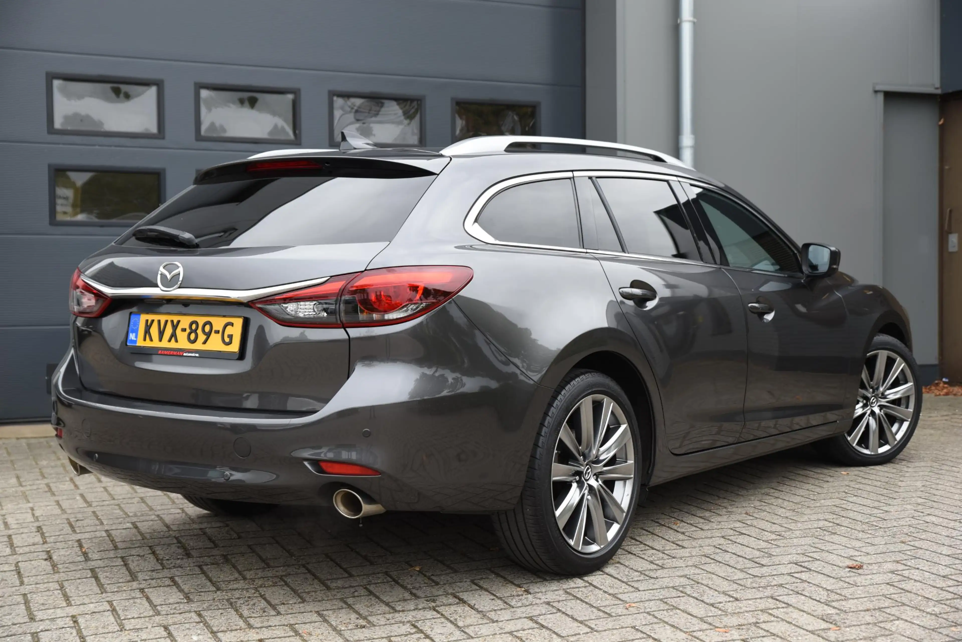 Mazda 6 Sportbreak 2.5 SkyActiv-G 194 Signature — photo 42
