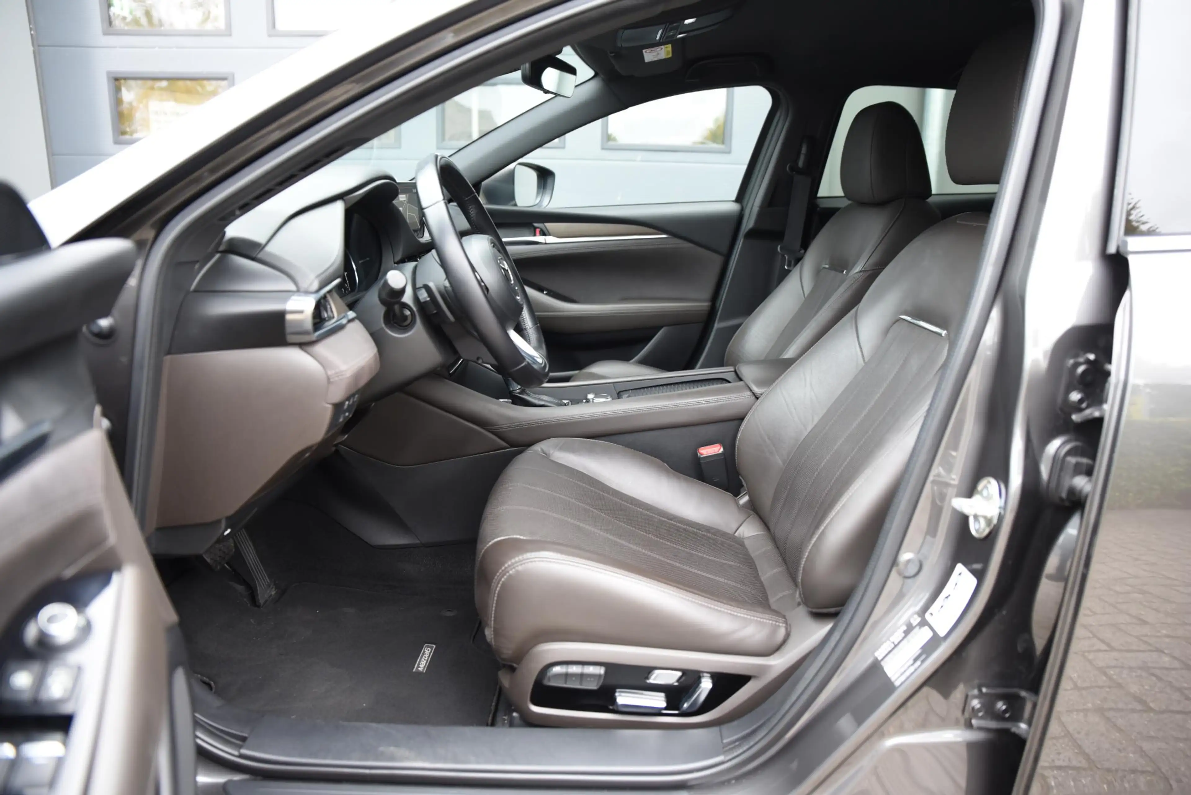 Mazda 6 Sportbreak 2.5 SkyActiv-G 194 Signature — photo 4