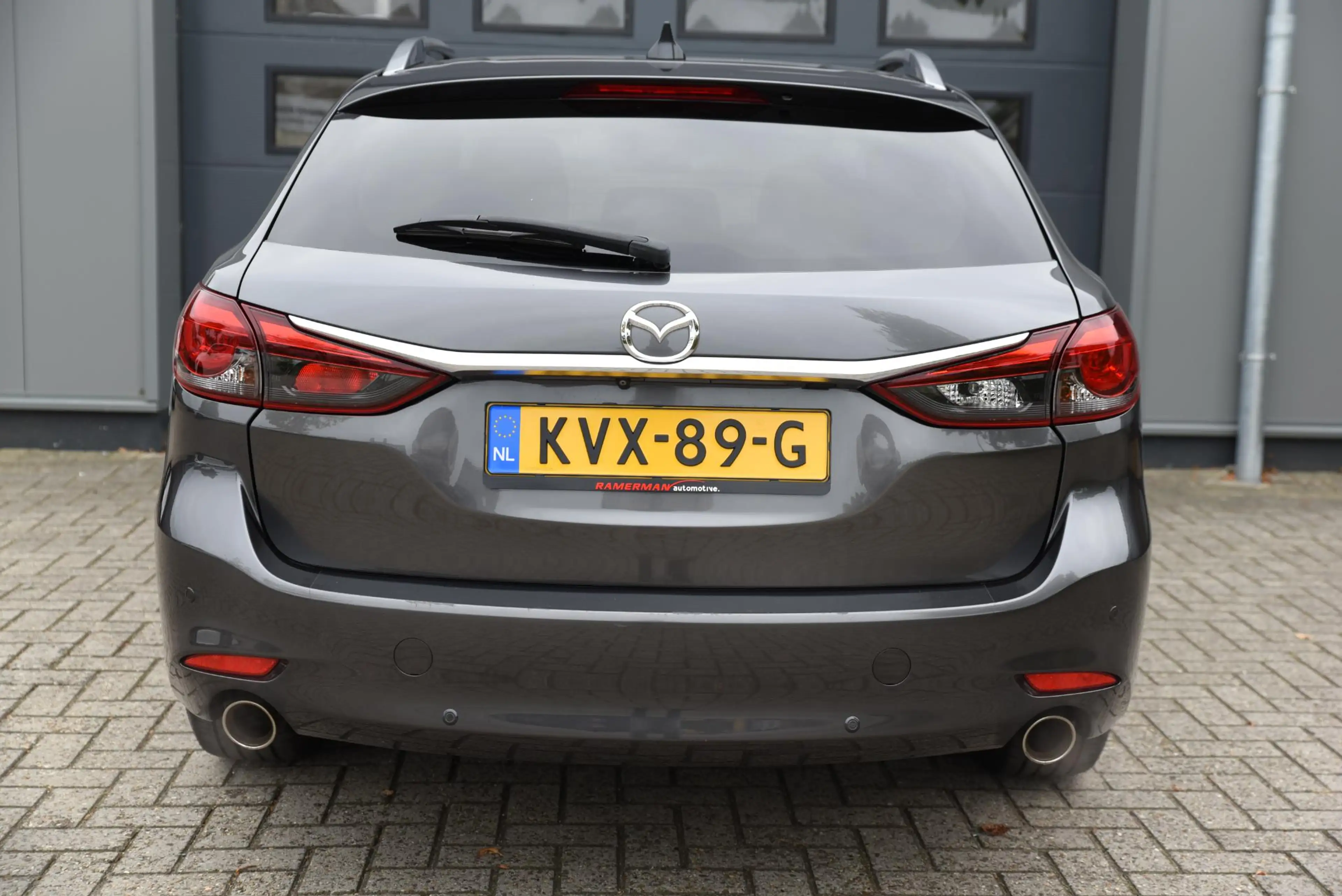 Mazda 6 Sportbreak 2.5 SkyActiv-G 194 Signature — photo 9