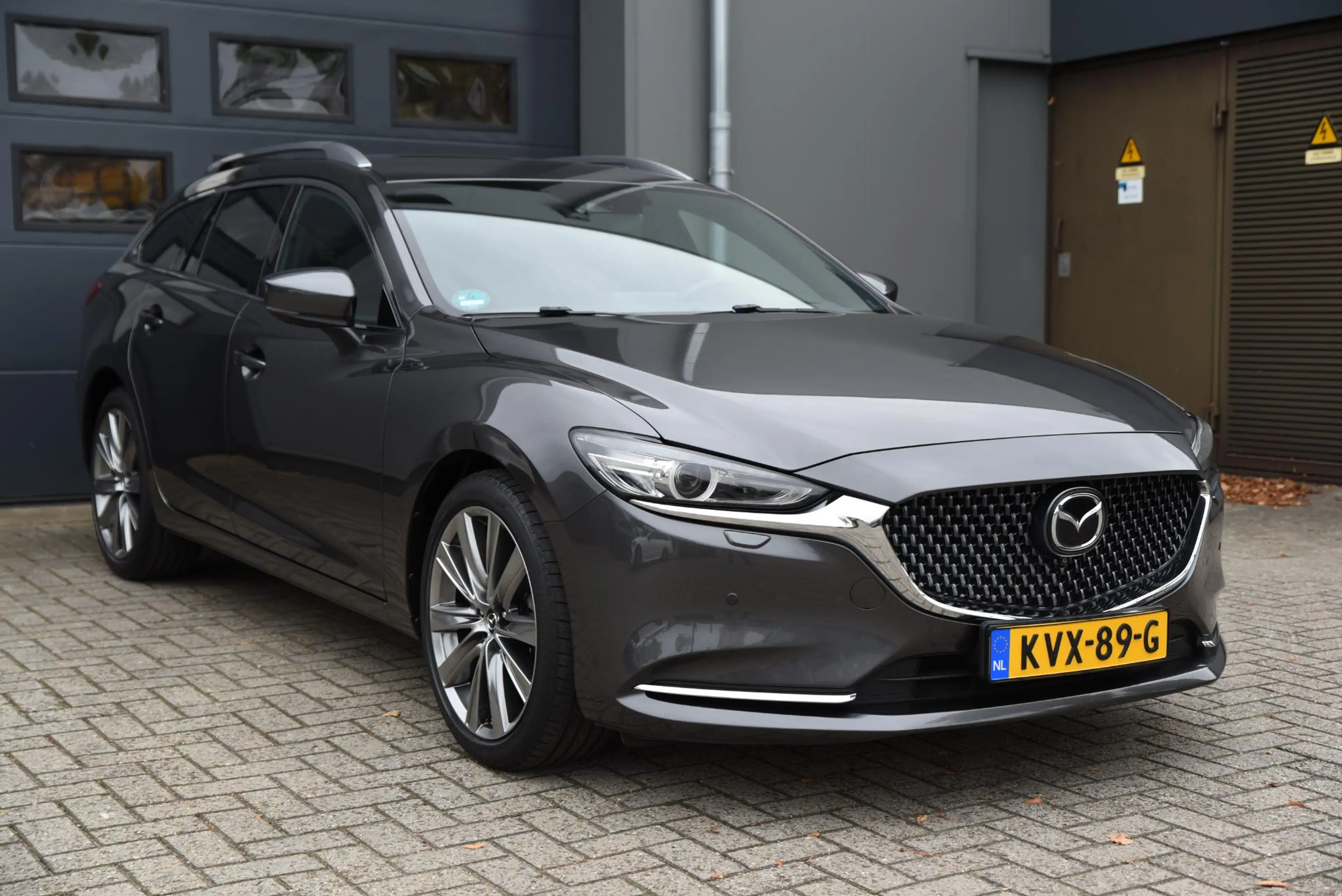 Mazda 6 Sportbreak 2.5 SkyActiv-G 194 Signature — photo 11