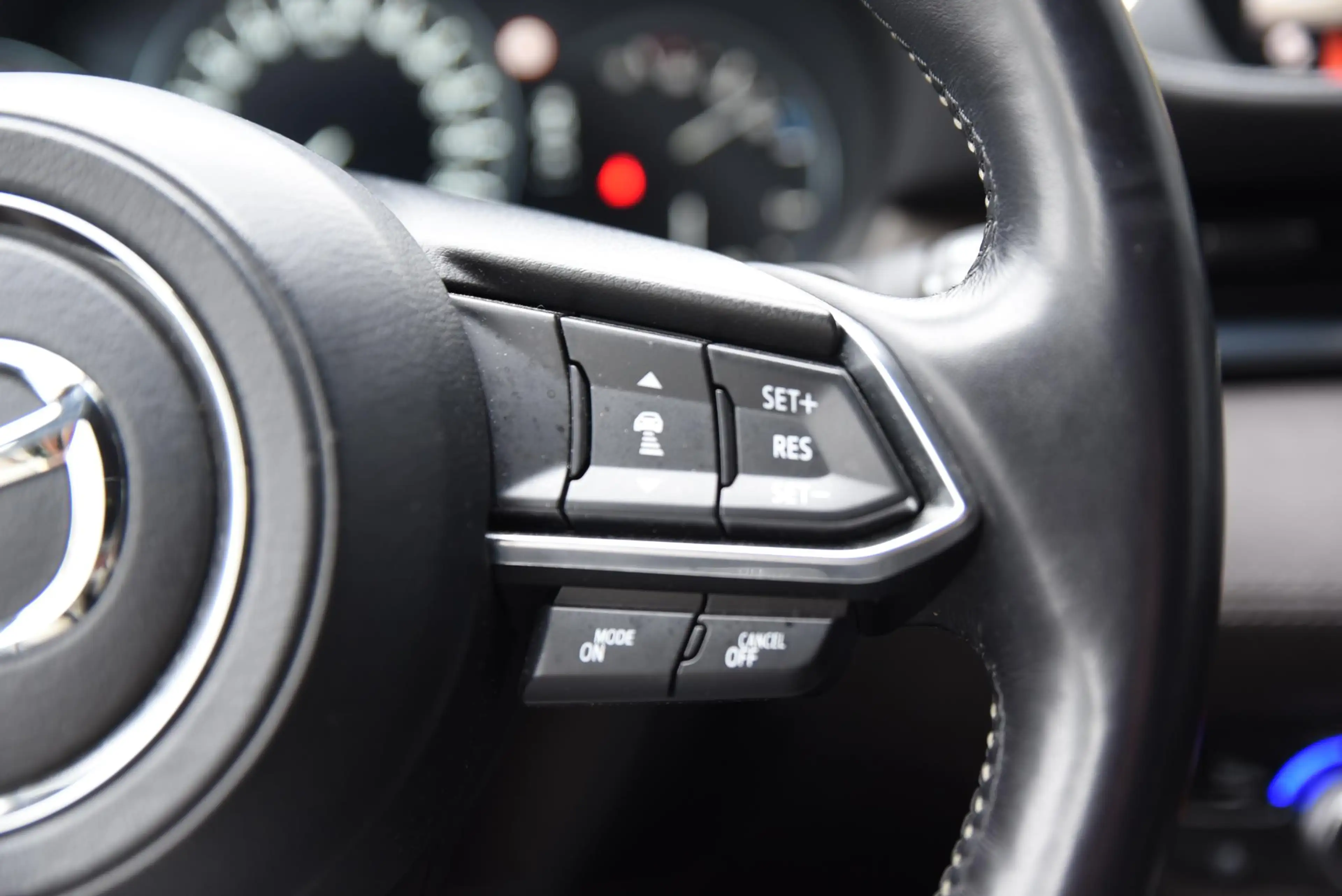 Mazda 6 Sportbreak 2.5 SkyActiv-G 194 Signature — photo 39