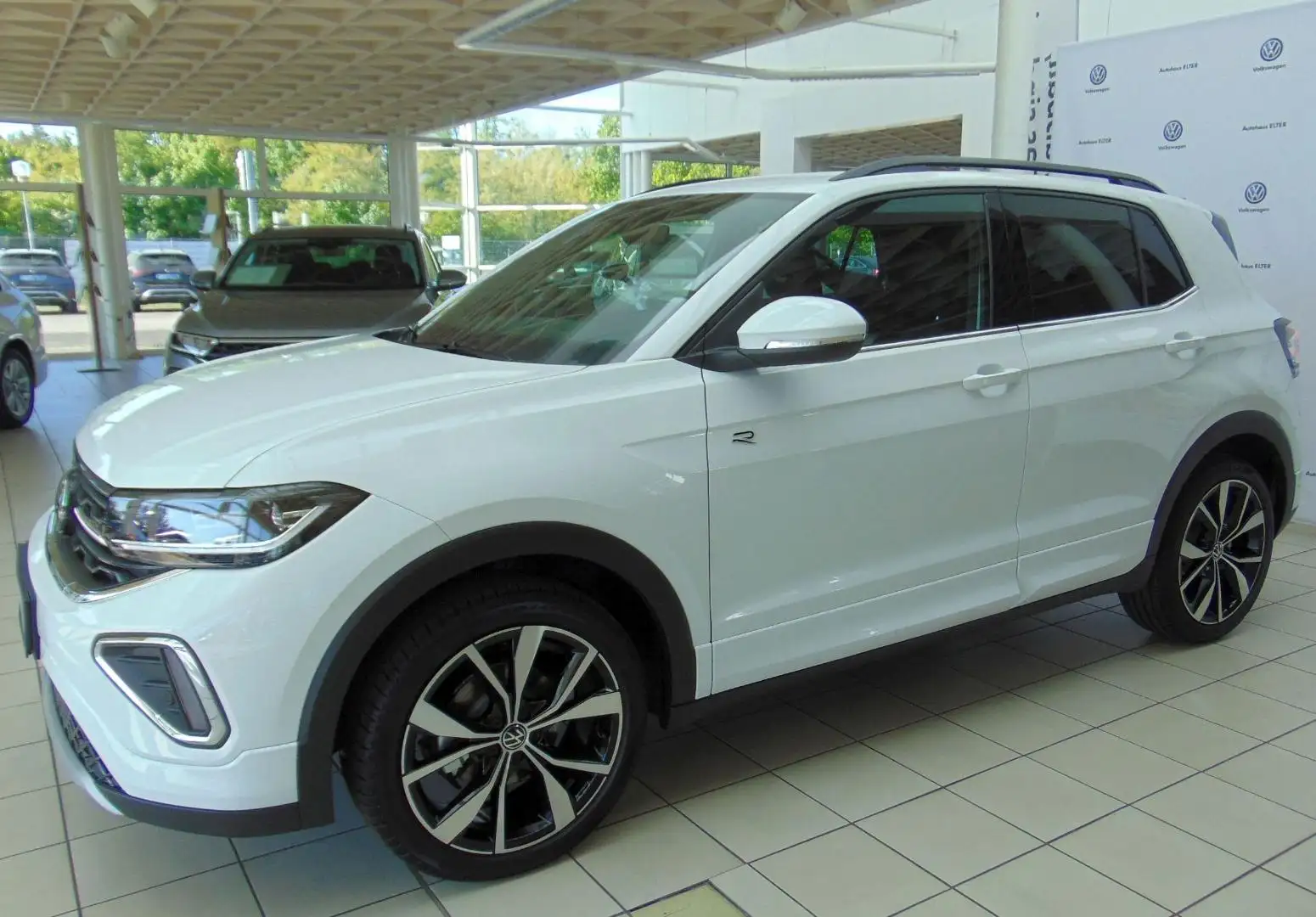 Volkswagen T-Cross R-Line 1.0 TSI DSG UPE 37.895 Euro Blanc - 1