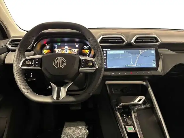 MG ZS view 14