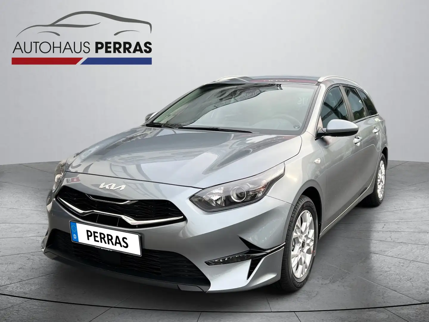 Kia Ceed SW / cee'd SW Ceed SW 1.5T DCT7 Vision Navi Komfort-Paket Komfor Silber - 2