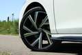 Volkswagen Golf 8 1.5 eTSI / 3x R-Line / DSG / DAB / CarPlay / Nav Wit - thumbnail 11