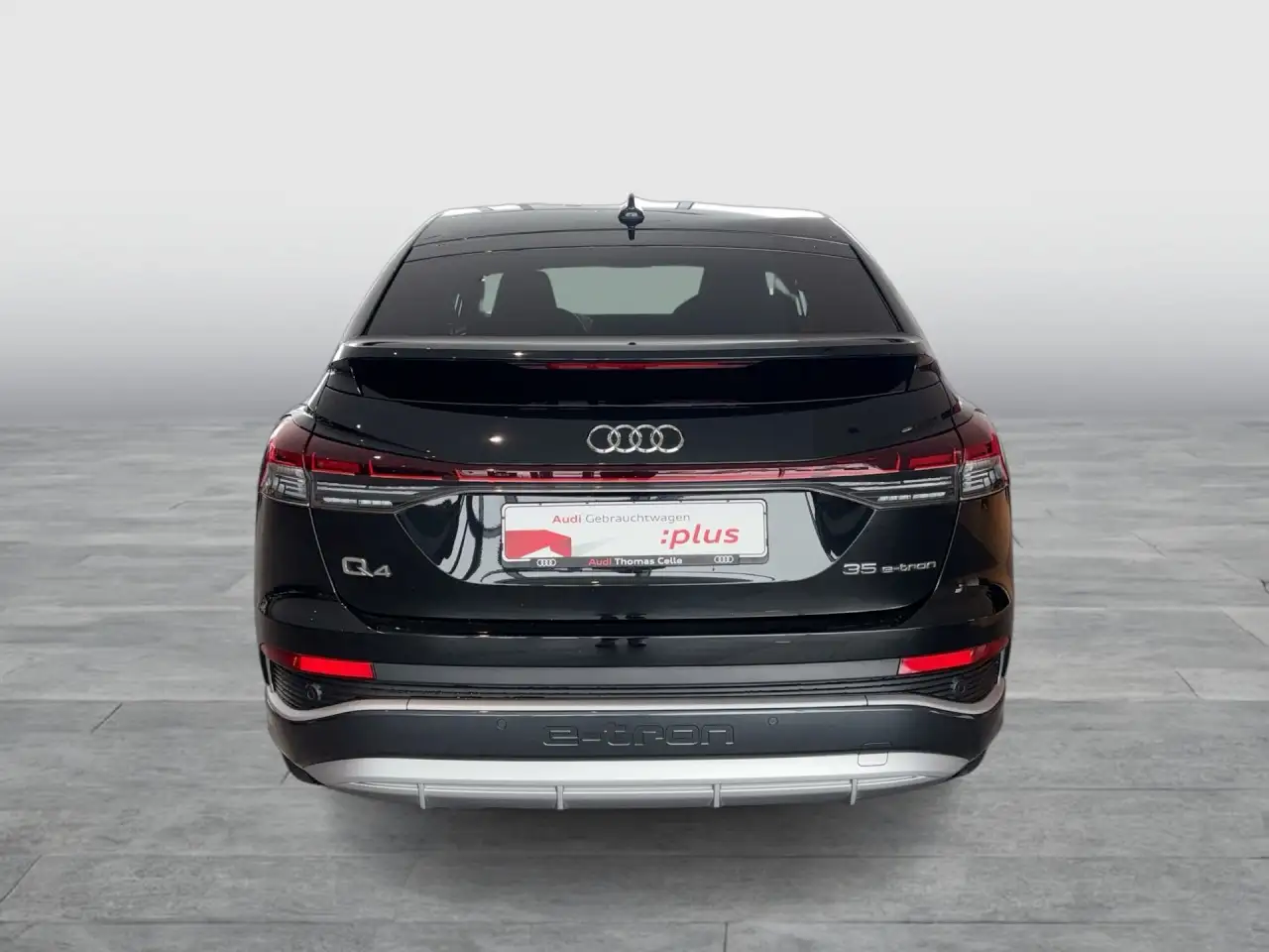 Audi Q4 e-tron 35 LED Navi S-line Exter.+Inter. SpSi LM20 Klima 4