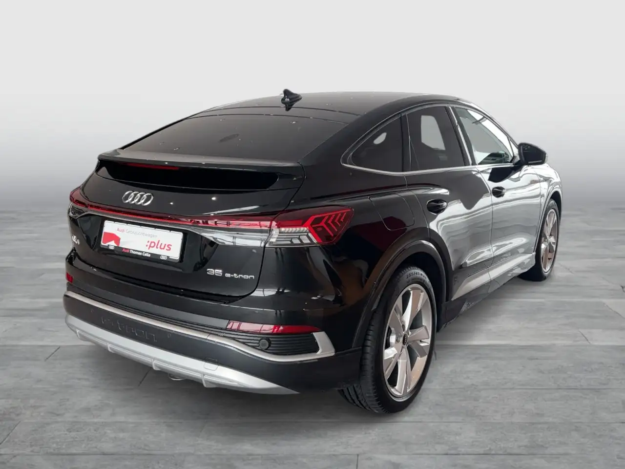 Audi Q4 e-tron 35 LED Navi S-line Exter.+Inter. SpSi LM20 Klima 5