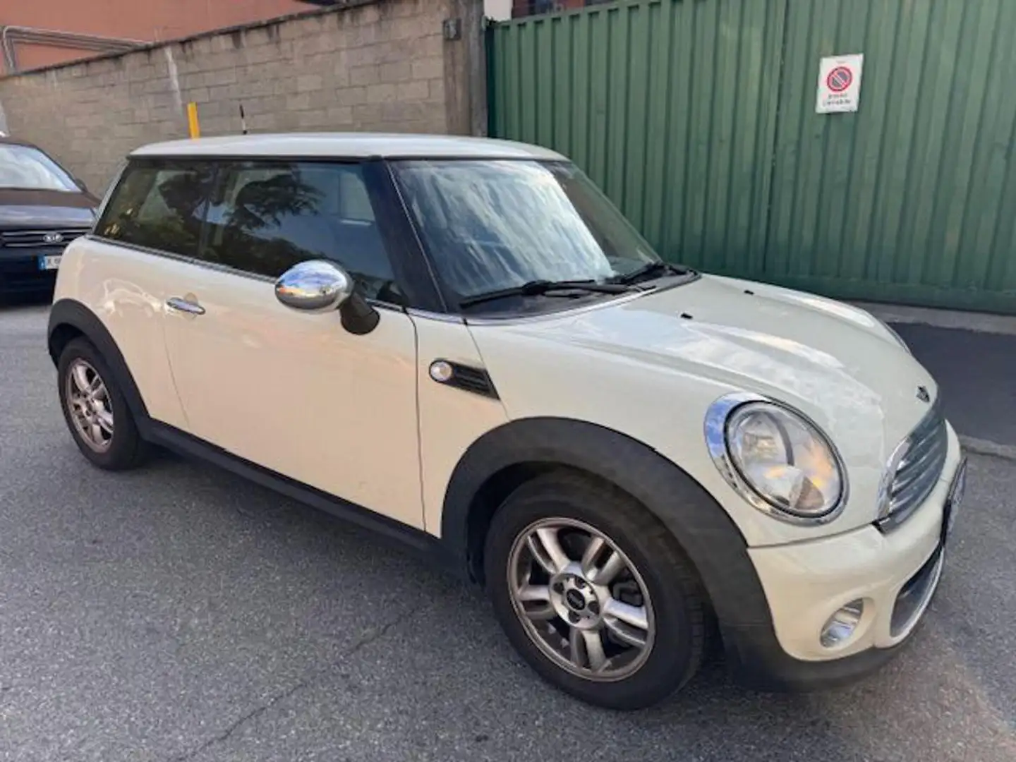 MINI One 1.6 16V One (55kW) Beige - 2